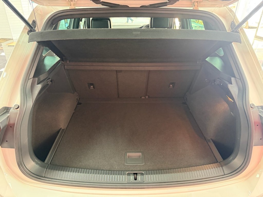 Used Volkswagen Tiguan 2018 for sale - 77780592: Photo 10