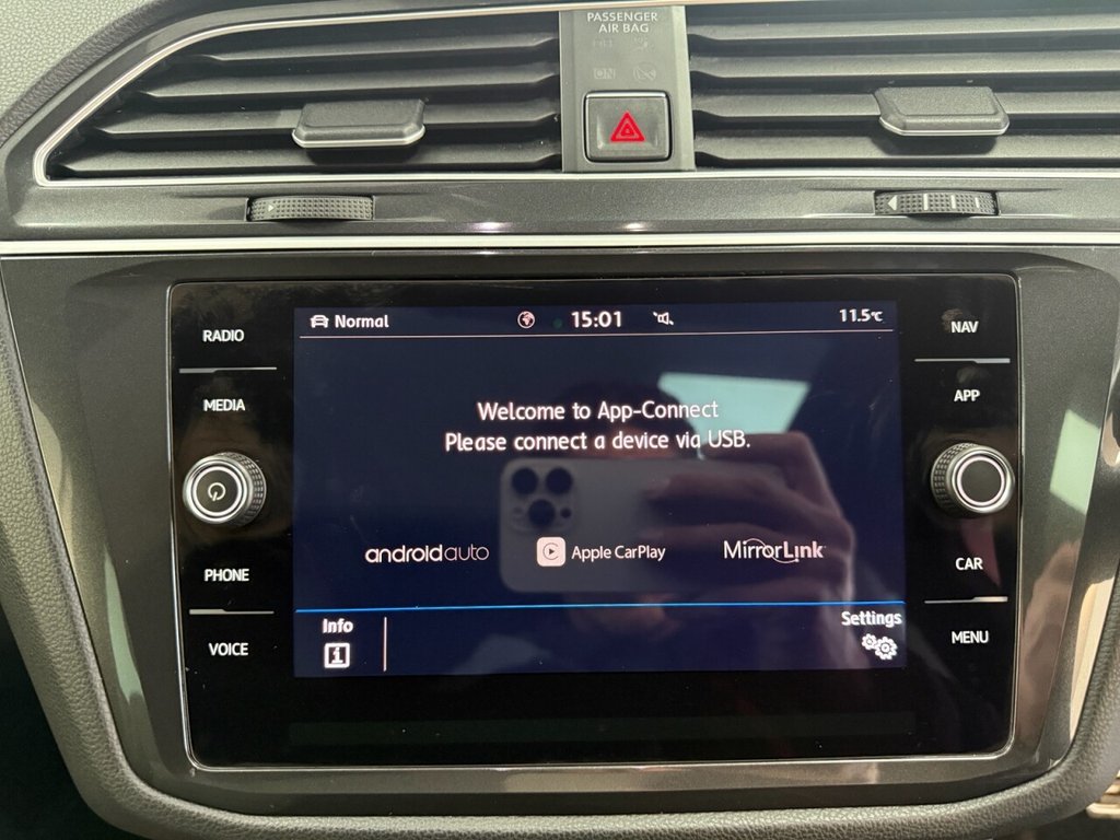 Used Volkswagen Tiguan 2018 for sale - 77780592: Photo 36