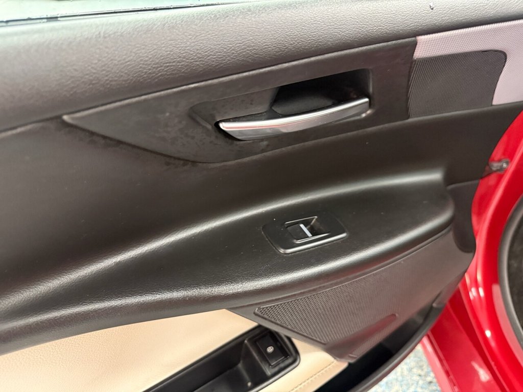 Used Jaguar XE 2017 for sale - 76776568: Photo 18