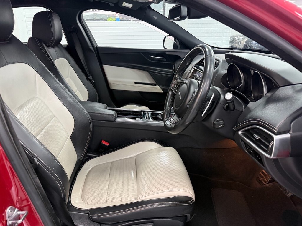 Used Jaguar XE 2017 for sale - 76776568: Photo 26