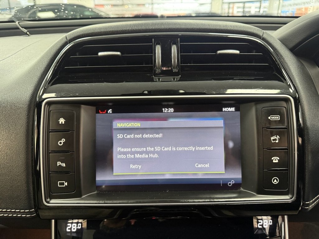 Used Jaguar XE 2017 for sale - 76776568: Photo 38