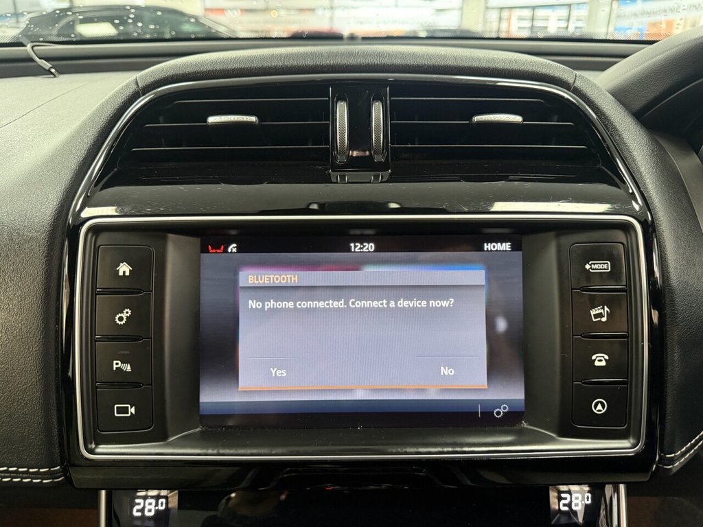 Used Jaguar XE 2017 for sale - 76776568: Photo 39