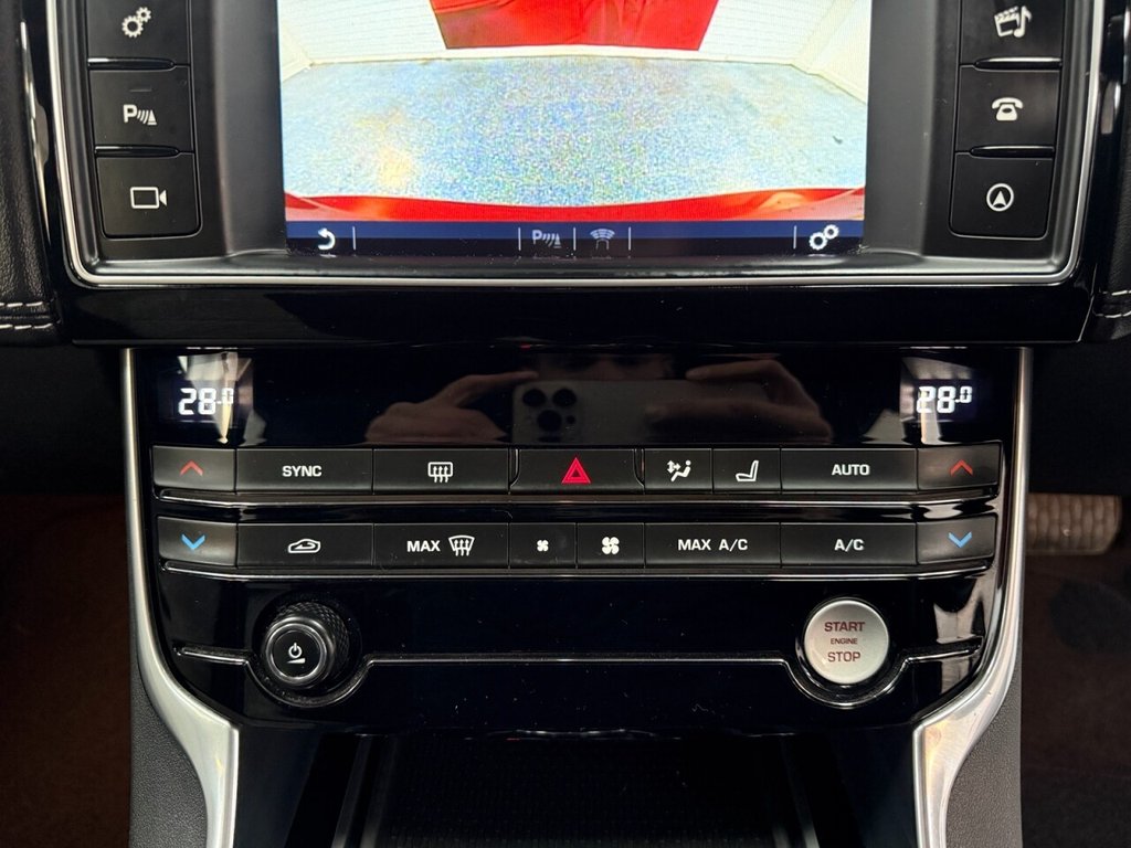 Used Jaguar XE 2017 for sale - 76776568: Photo 42