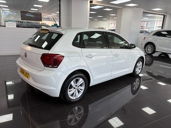 Used Volkswagen Polo 2018 for sale - 78955728: Photo