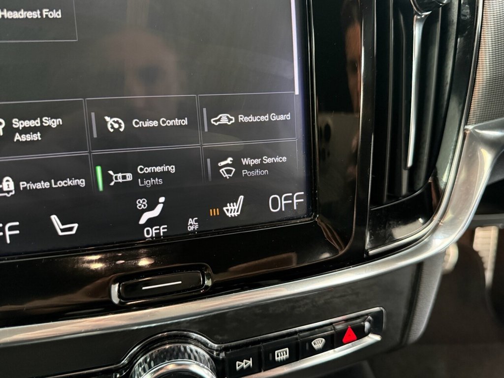 Used Volvo S90 2018 for sale - 76776645: Photo 48