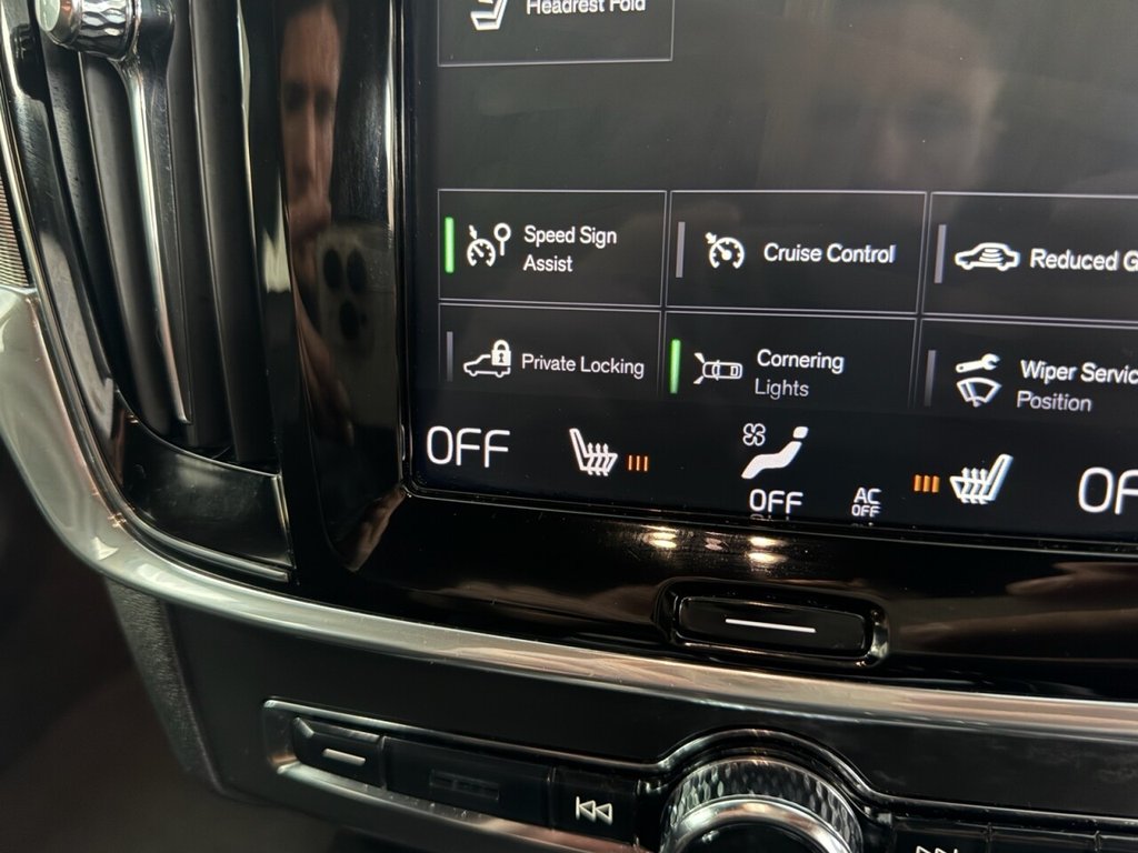 Used Volvo S90 2018 for sale - 76776645: Photo 49