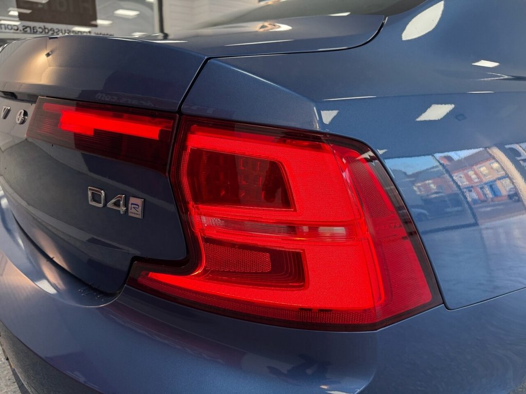 Used Volvo S90 2018 for sale - 76776645: Photo 9