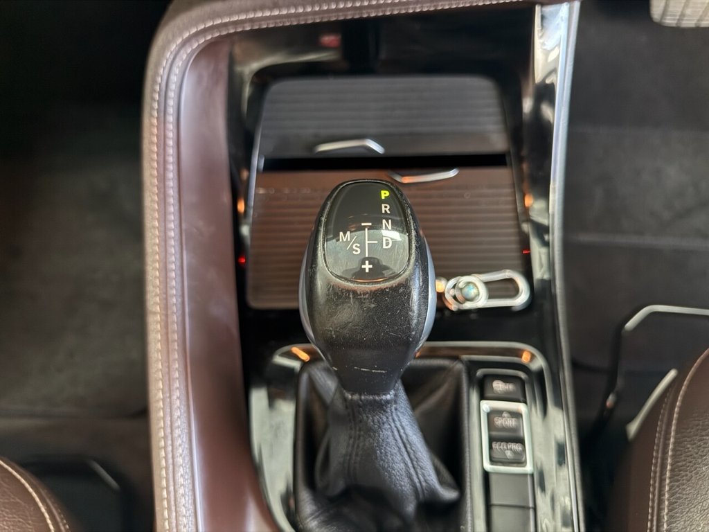 Used Jaguar F-Pace 2018 for sale - 76776699: Photo 44