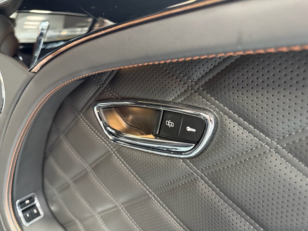 Used Bentley Mulsanne 2015 for sale - 76776657: Photo 10