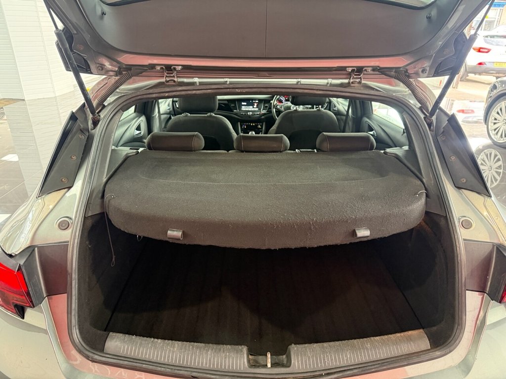 Used Vauxhall Astra 2017 for sale - 77905517: Photo 10