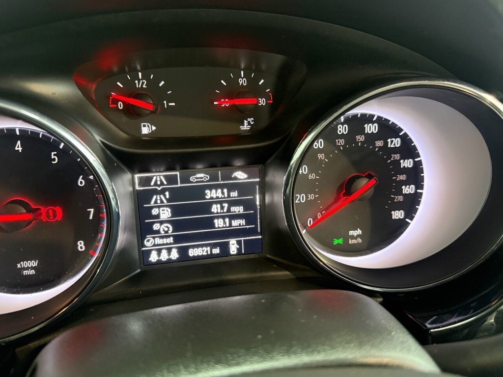 Used Vauxhall Astra 2017 for sale - 77905517: Photo 29