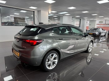 Used Vauxhall Astra 2017 for sale - 77905517: Photo