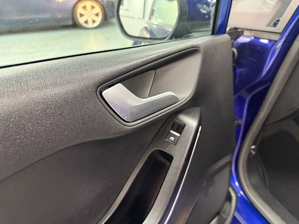 Used Ford Fiesta 2017 for sale - 77153385: Photo 15