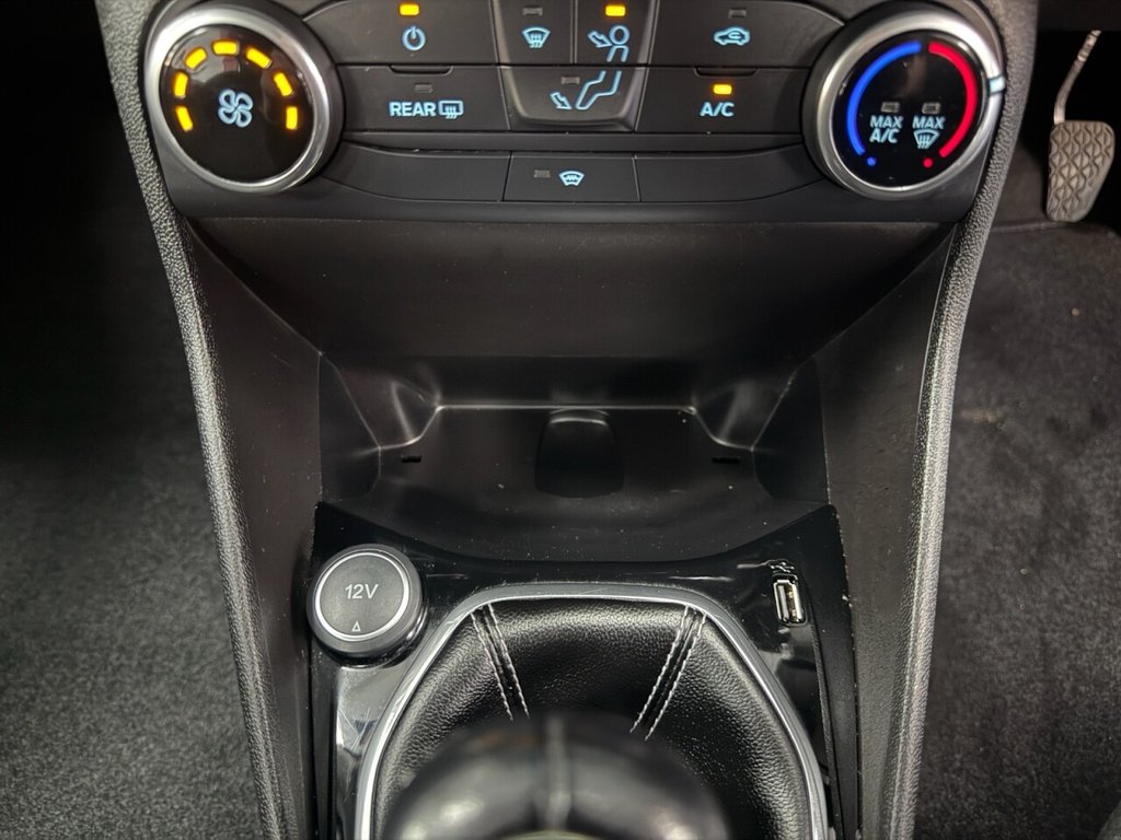 Used Ford Fiesta 2017 for sale - 77153385: Photo 38