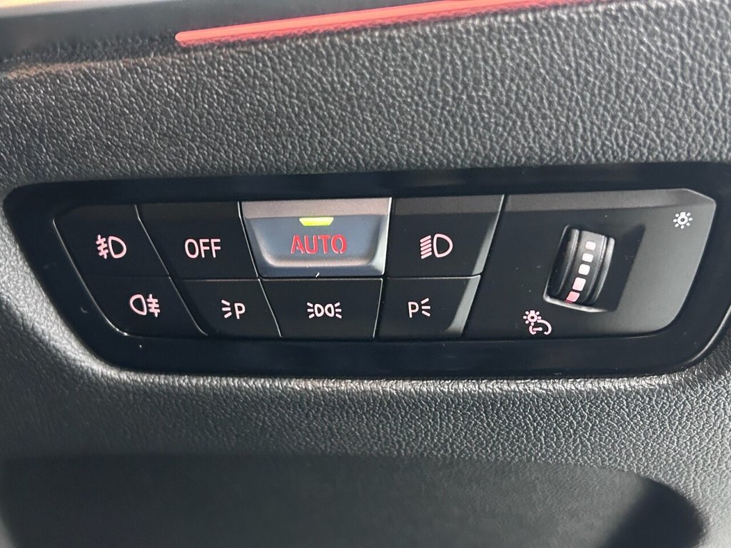 Used BMW 3 Series 2019 for sale - 76776708: Photo 42