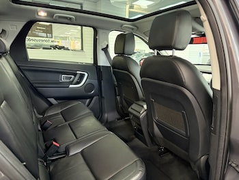 Used Land Rover Discovery Sport 2018 for sale - 79384759: Photo