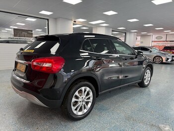 Used Mercedes-Benz GLA 2018 for sale - 76776611: Photo