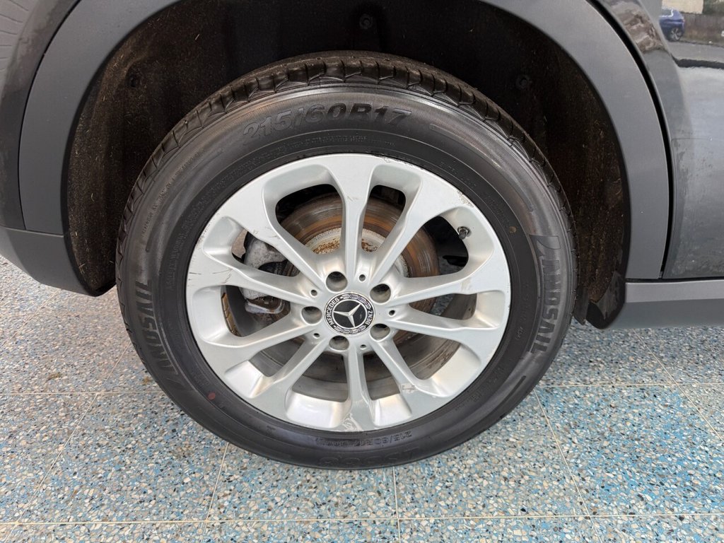 Used Mercedes-Benz GLA 2018 for sale - 76776611: Photo 3