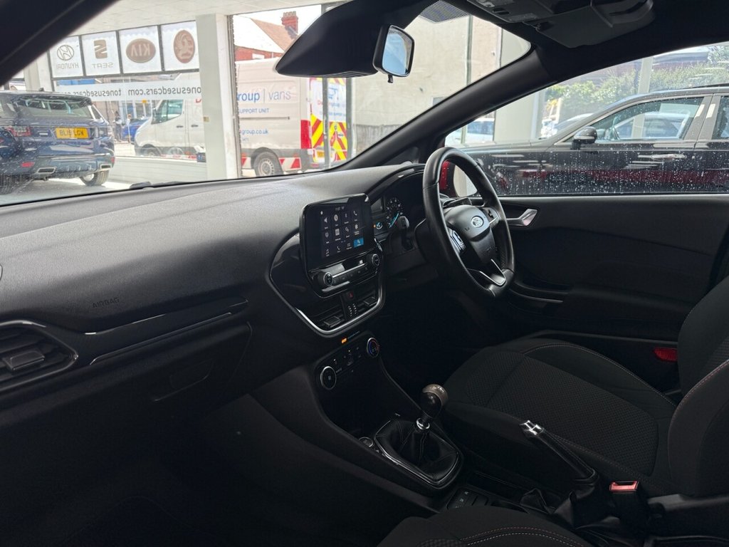 Used Ford Fiesta 2018 for sale - 76776640: Photo 12