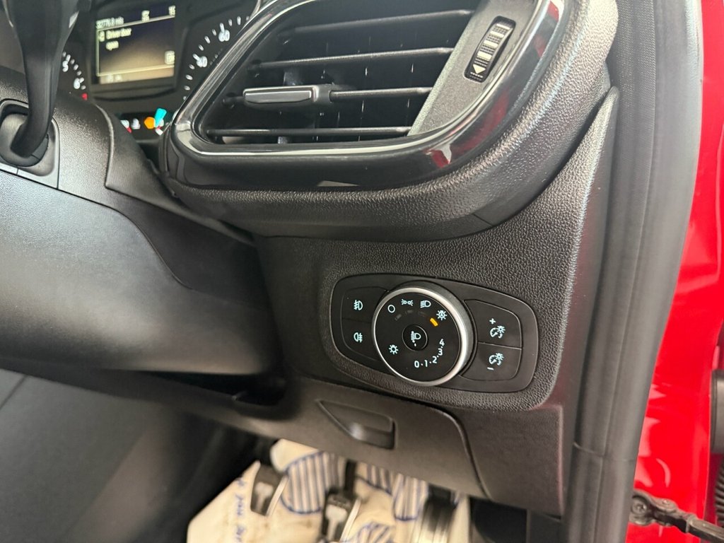 Used Ford Fiesta 2018 for sale - 76776640: Photo 25