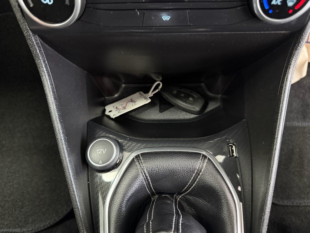 Used Ford Fiesta 2018 for sale - 76776640: Photo 37