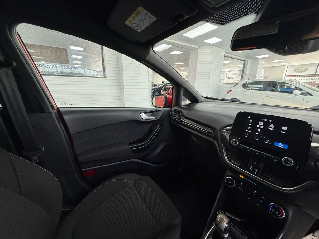 Used Ford Fiesta 2018 for sale - 76776640: Photo 40