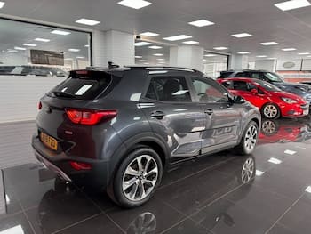 Used Kia Stonic 2019 for sale - 79818286: Photo