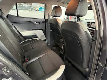 Used Kia Stonic 2019 for sale - 79818286: Photo