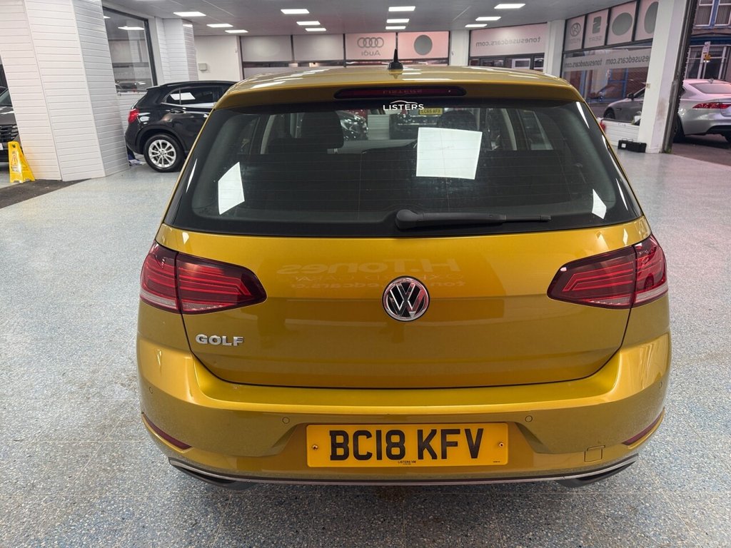 Used Volkswagen Golf 2018 for sale - 76776674: Photo 10