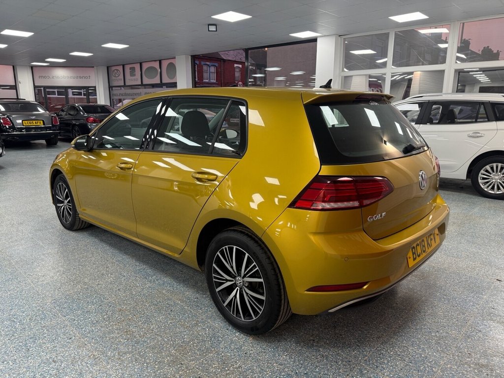 Used Volkswagen Golf 2018 for sale - 76776674: Photo 11