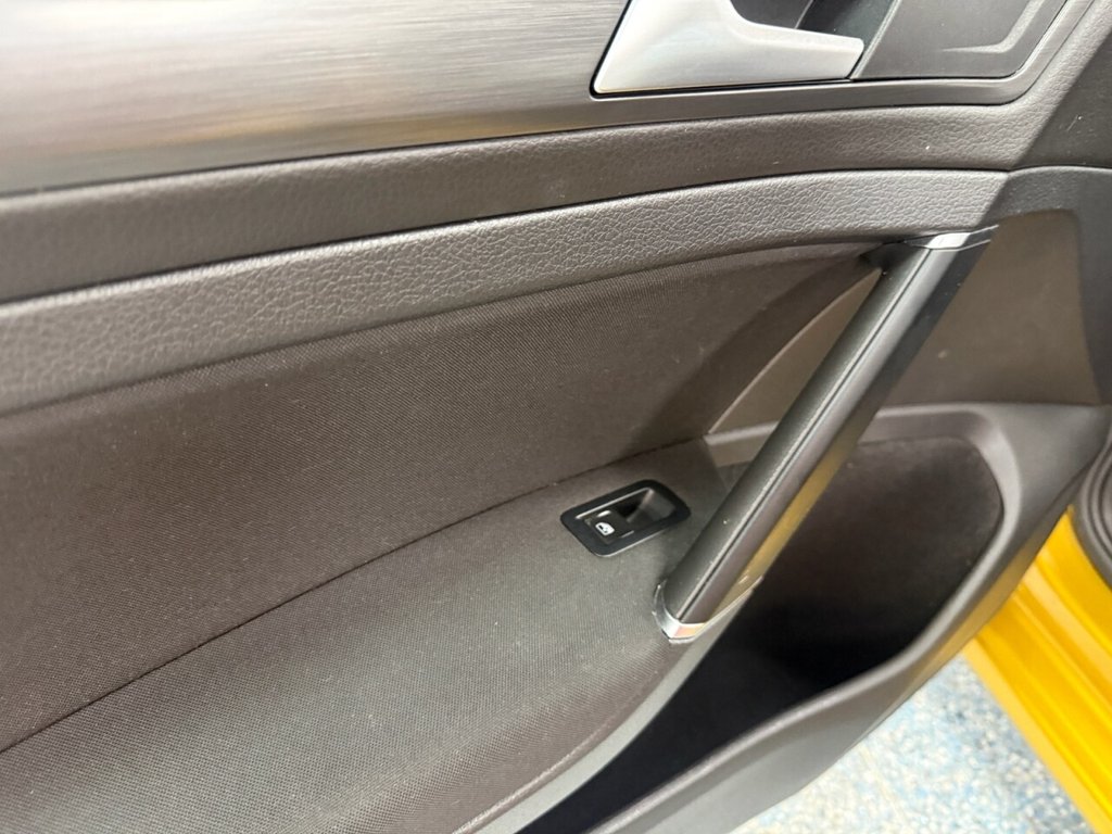 Used Volkswagen Golf 2018 for sale - 76776674: Photo 16