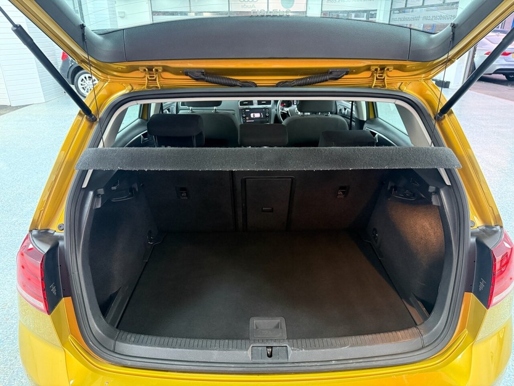 Used Volkswagen Golf 2018 for sale - 76776674: Photo 9