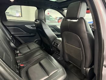 Used Jaguar F-Pace 2019 for sale - 79722943: Photo