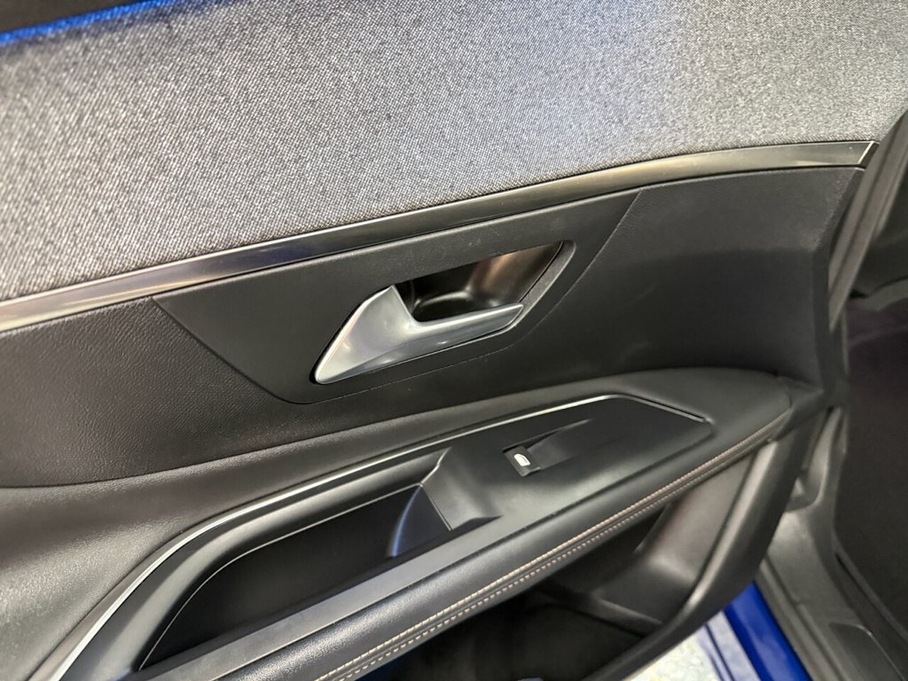 Used Peugeot 3008 2021 for sale - 76776707: Photo 21