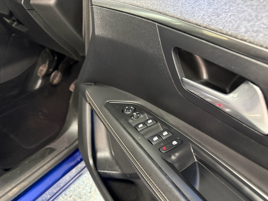 Used Peugeot 3008 2021 for sale - 76776707: Photo 30