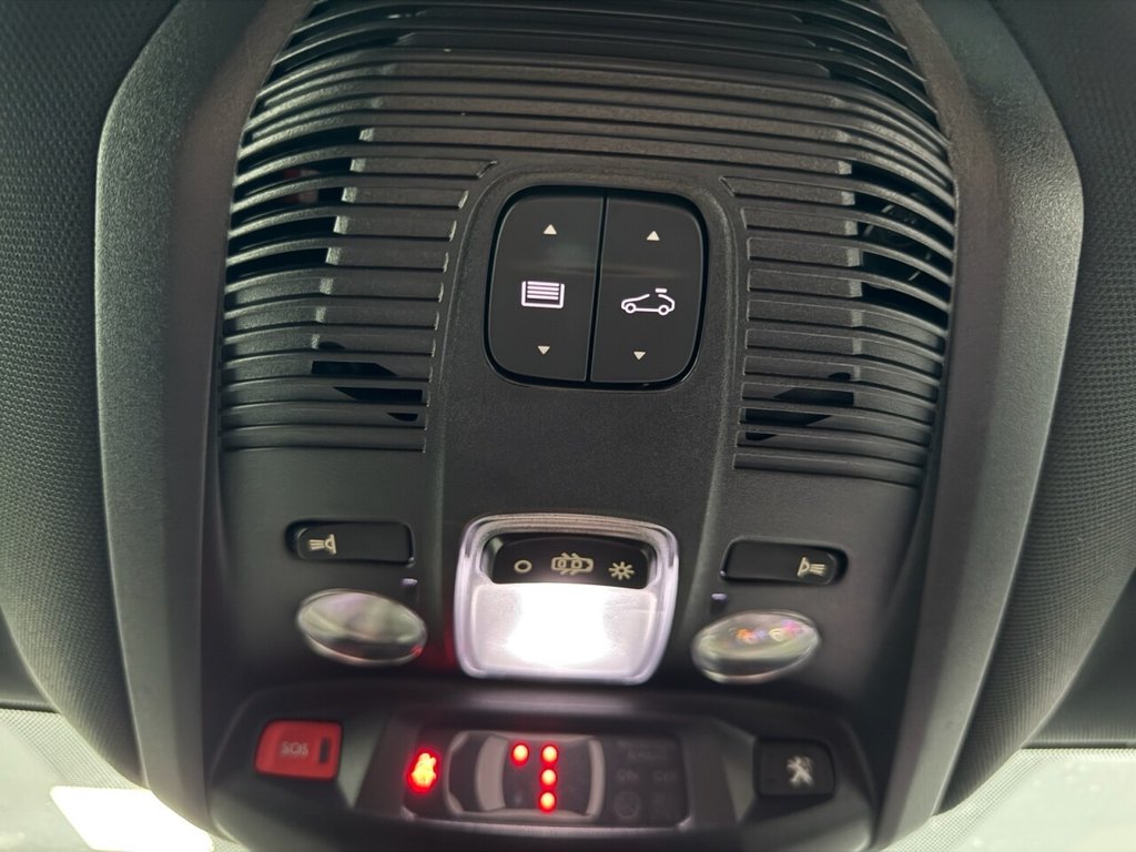 Used Peugeot 3008 2021 for sale - 76776707: Photo 48