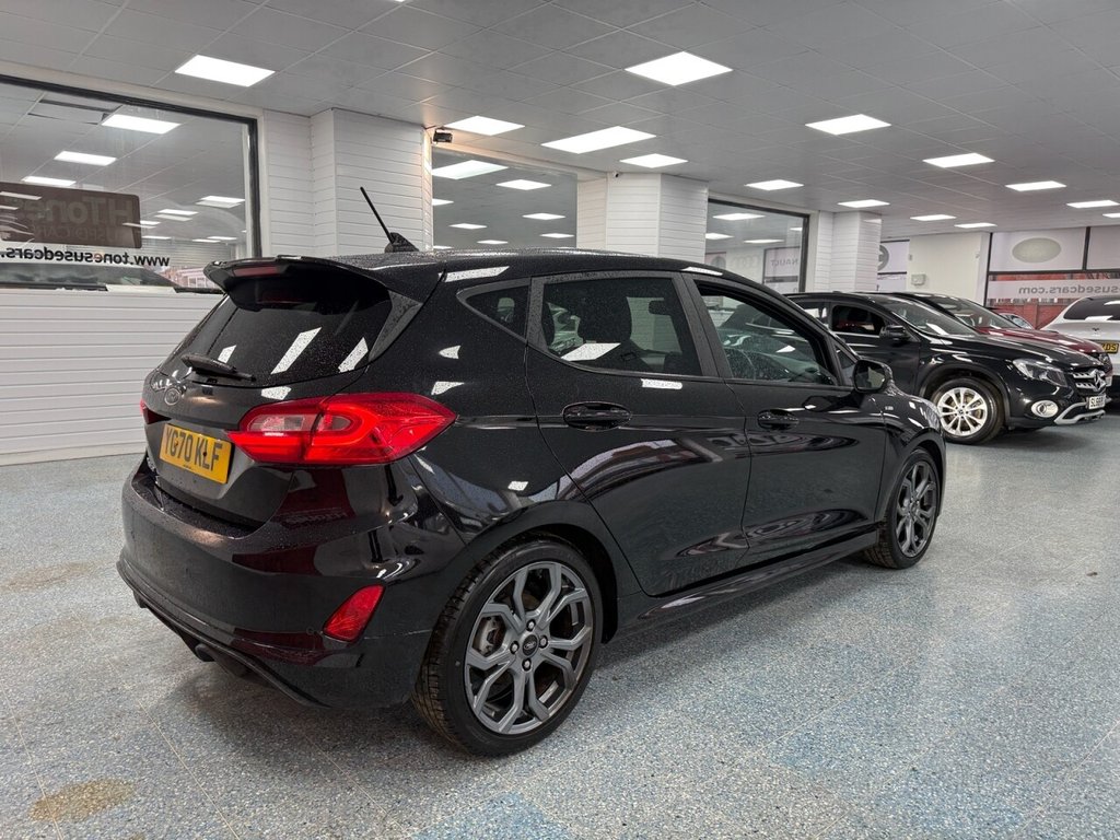 Used Ford Fiesta 2020 for sale - 76973591: Photo 2