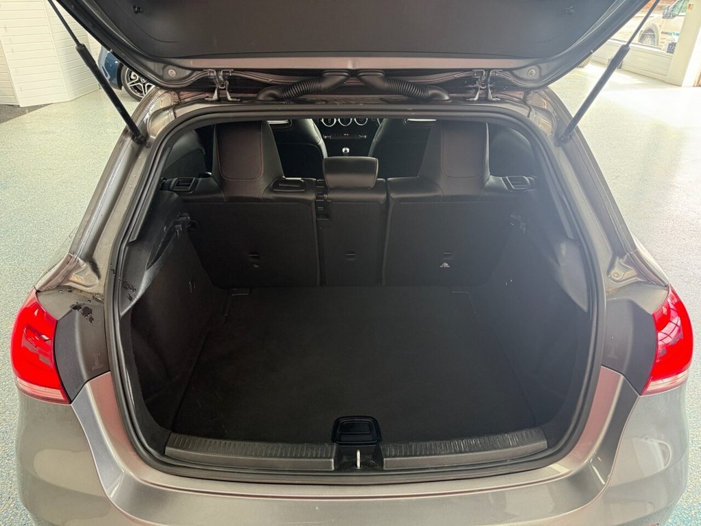 Used Mercedes-Benz A-Class 2019 for sale - 76776635: Photo 10