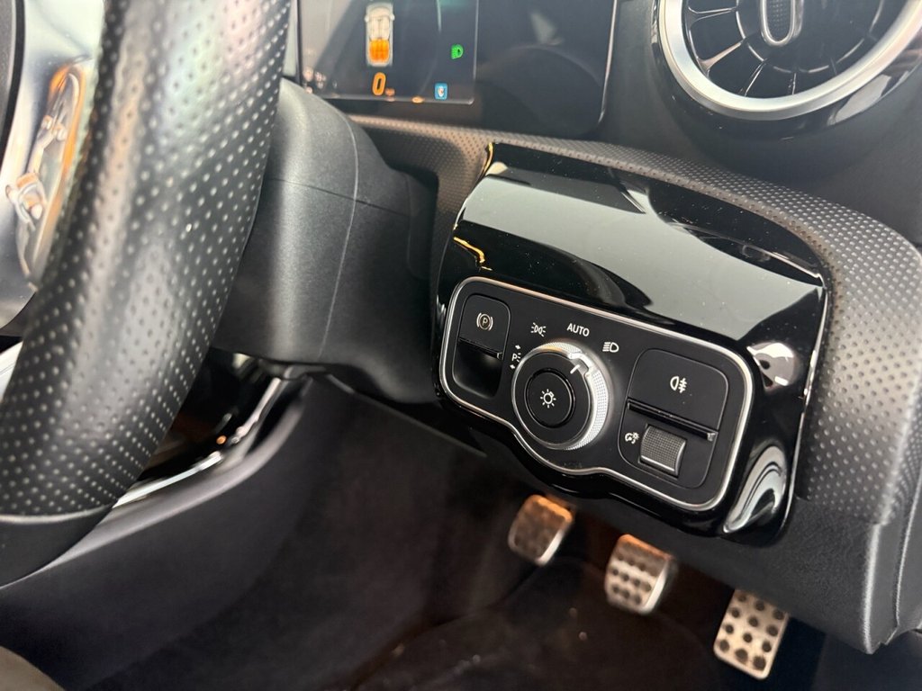 Used Mercedes-Benz A-Class 2019 for sale - 76776635: Photo 26