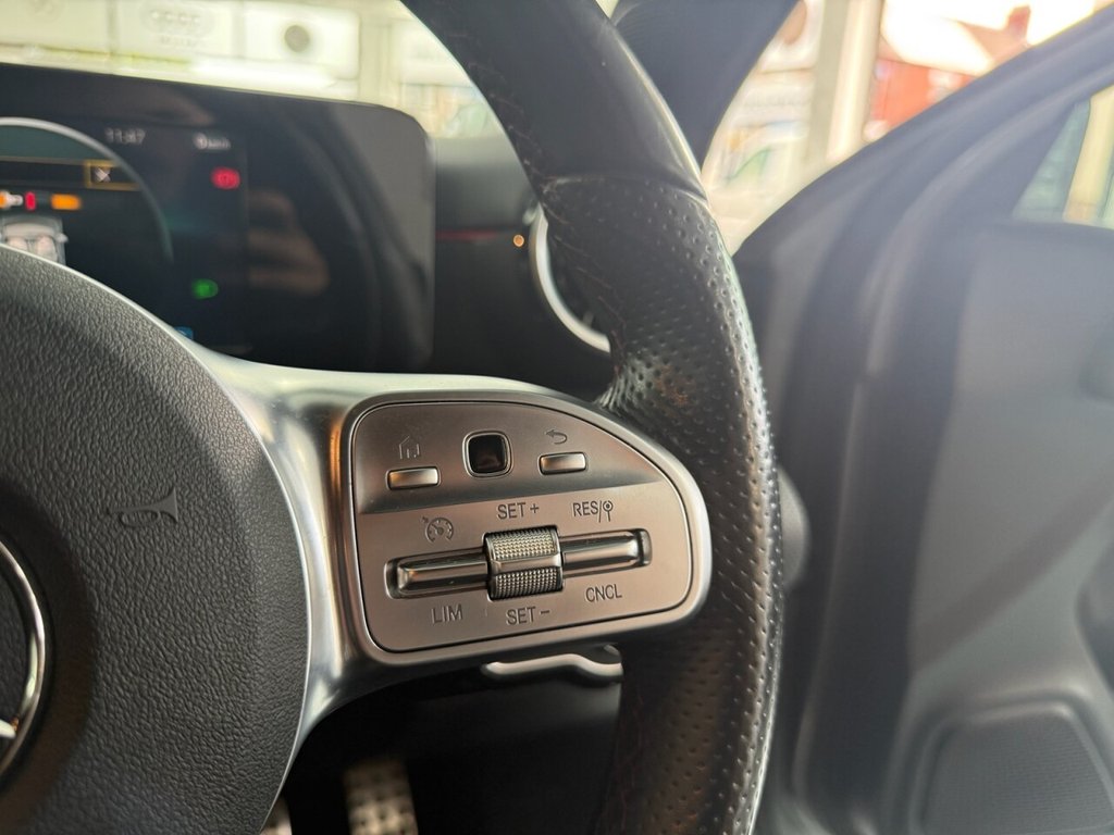 Used Mercedes-Benz A-Class 2019 for sale - 76776635: Photo 29