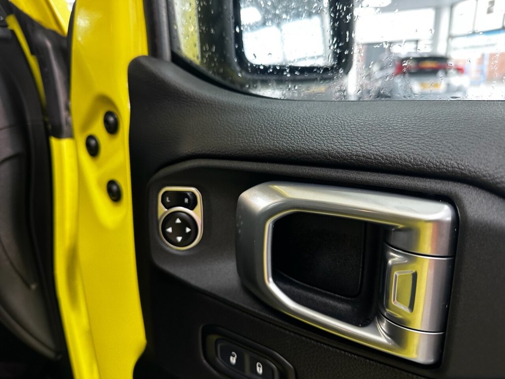 Used Jeep Wrangler 2023 for sale - 76776718: Photo 41