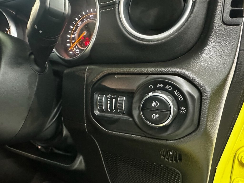 Used Jeep Wrangler 2023 for sale - 76776718: Photo 43