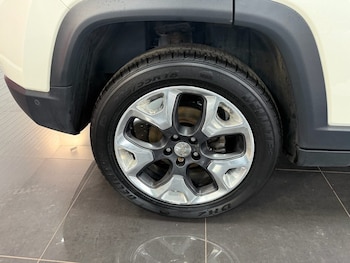 Used Jeep Compass 2018 for sale - 79422410: Photo