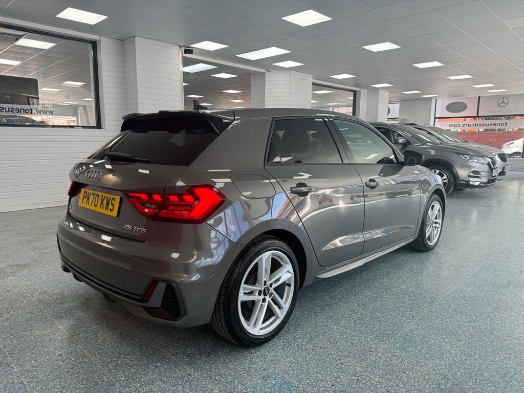 Used Audi A1 2020 for sale - 76776554: Photo 2