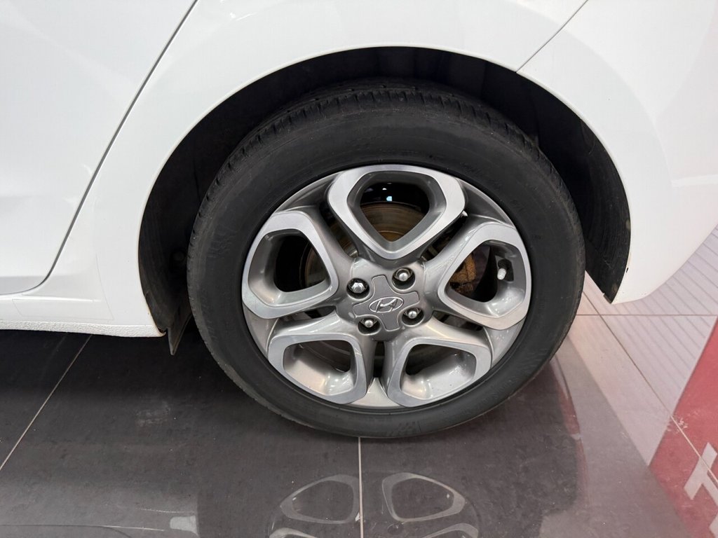 Used Hyundai i20 2019 for sale - 78030055: Photo 13