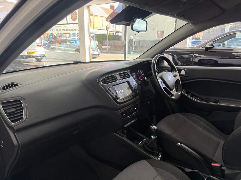Used Hyundai i20 2019 for sale - 78030055: Photo 14