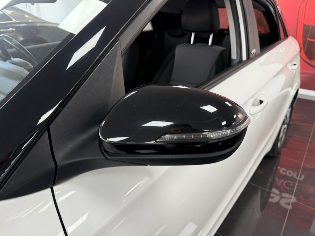 Used Hyundai i20 2019 for sale - 78030055: Photo 18