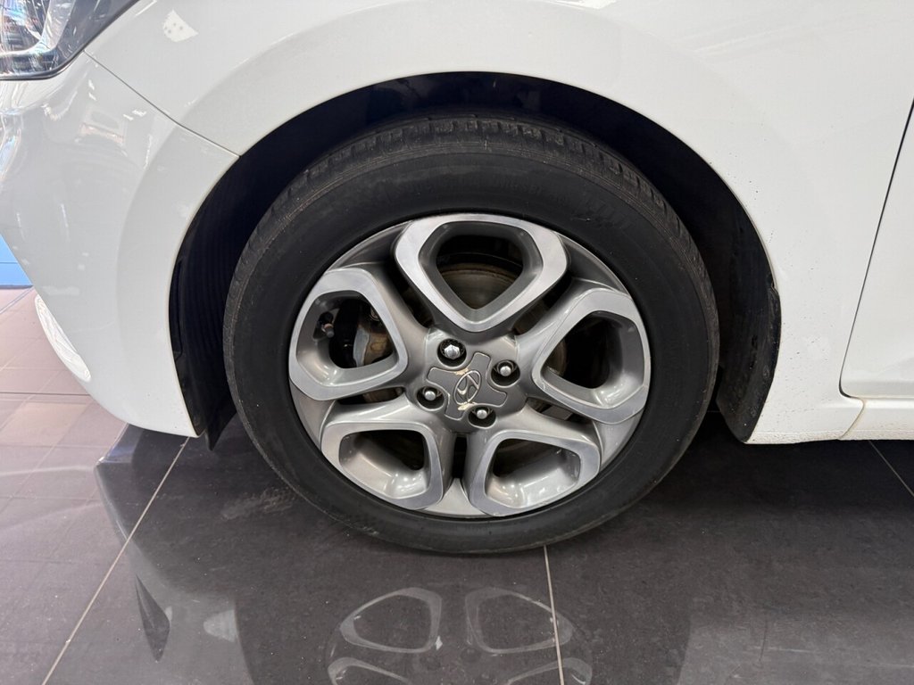 Used Hyundai i20 2019 for sale - 78030055: Photo 19