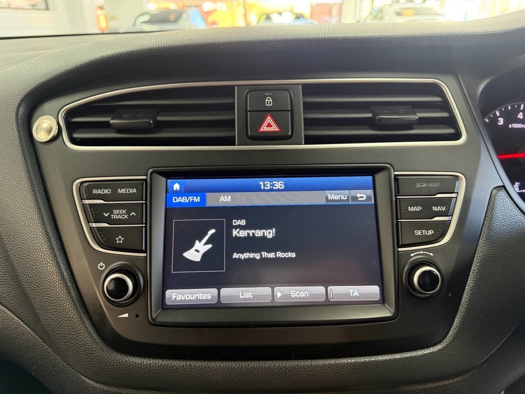 Used Hyundai i20 2019 for sale - 78030055: Photo 37