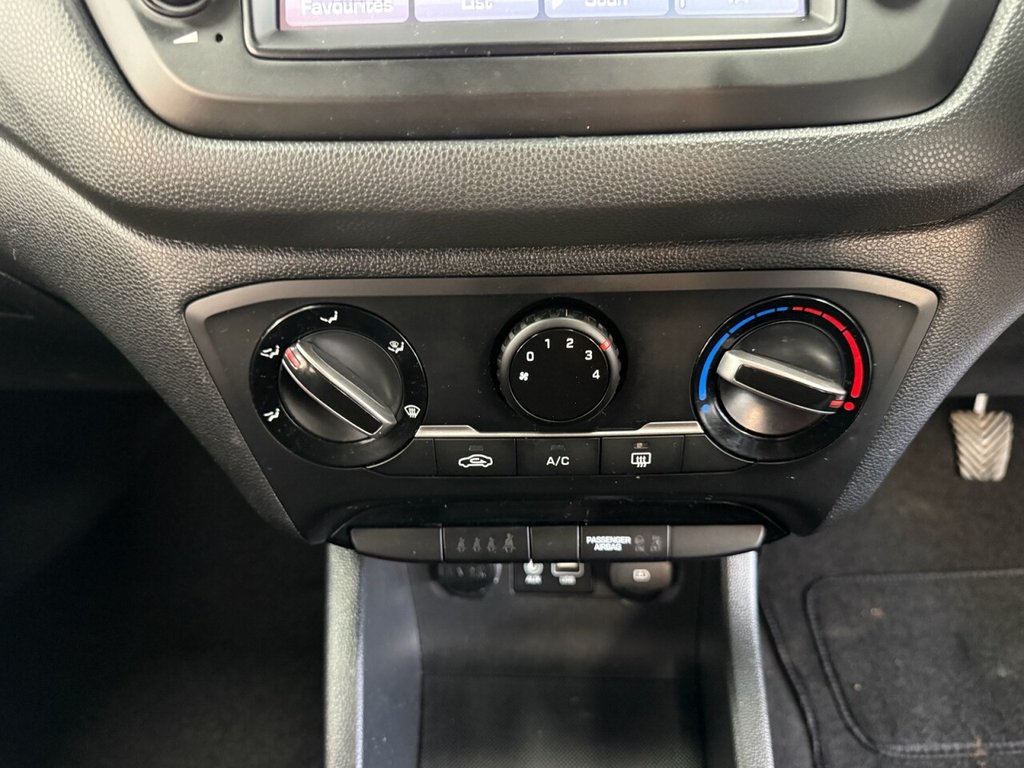 Used Hyundai i20 2019 for sale - 78030055: Photo 38